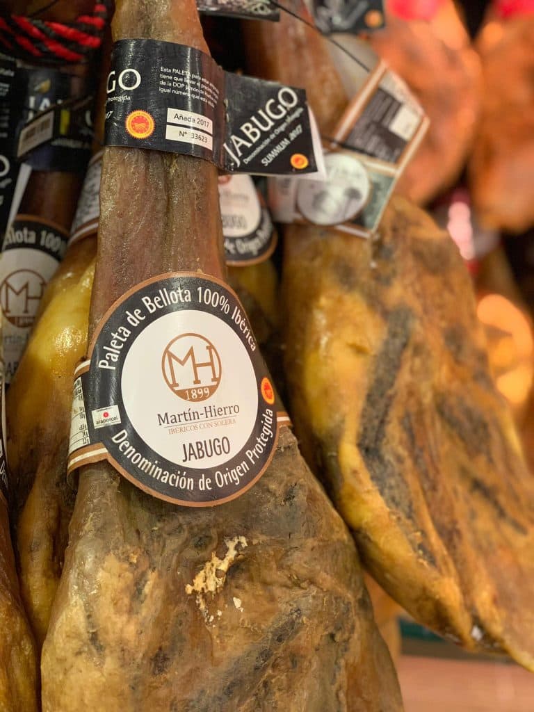 ¿Dónde se elabora un jamón ibérico DOP Jabugo?